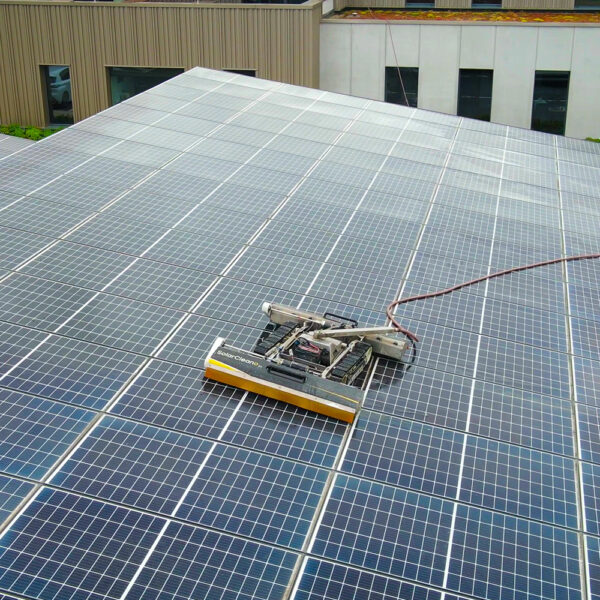 202607-Siliceo-Nettoyage-Panneau-Photovoltaique