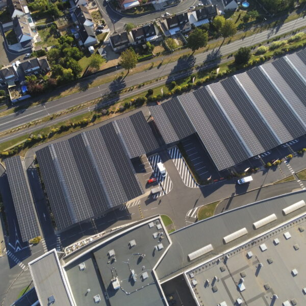 Ombrières parking photovoltaique